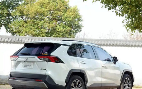 Toyota RAV4, 2024 год, 3 599 550 рублей, 6 фотография