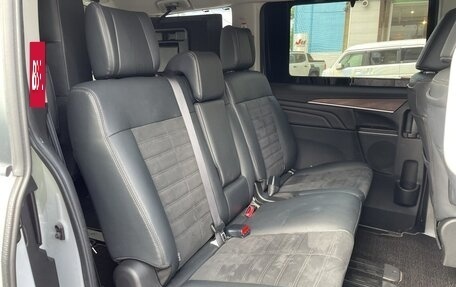 Mitsubishi Delica D:5 I, 2023 год, 3 500 000 рублей, 24 фотография