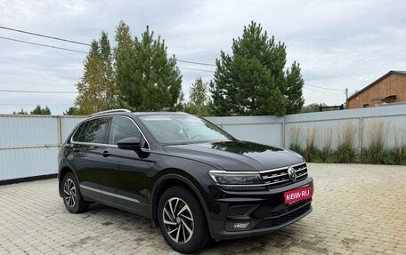 Volkswagen Tiguan II, 2018 год, 2 880 000 рублей, 1 фотография