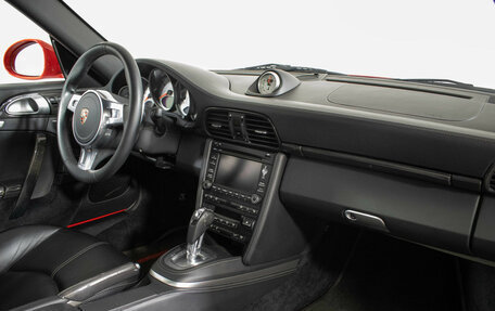 Porsche 911, 2010 год, 7 000 000 рублей, 17 фотография