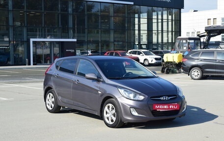 Hyundai Solaris II рестайлинг, 2012 год, 749 000 рублей, 3 фотография