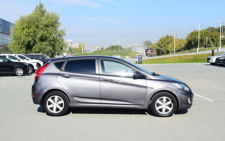 Hyundai Solaris II рестайлинг, 2012 год, 749 000 рублей, 6 фотография