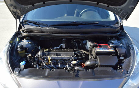 Hyundai Solaris II рестайлинг, 2012 год, 749 000 рублей, 10 фотография