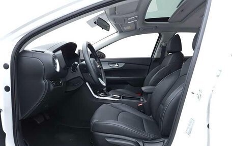 KIA K3, 2022 год, 1 430 000 рублей, 7 фотография