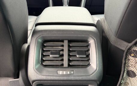 Volkswagen Tiguan II, 2018 год, 2 880 000 рублей, 12 фотография