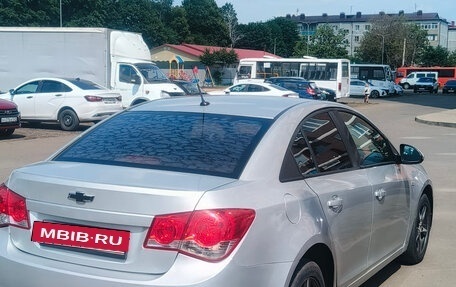 Chevrolet Cruze II, 2010 год, 420 000 рублей, 4 фотография