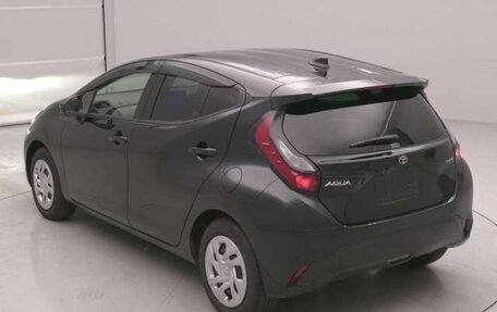 Toyota Aqua, 2025 год, 1 850 000 рублей, 4 фотография