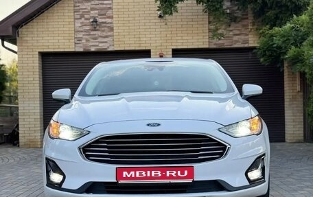 Ford Fusion (North America) II, 2019 год, 1 550 000 рублей, 1 фотография