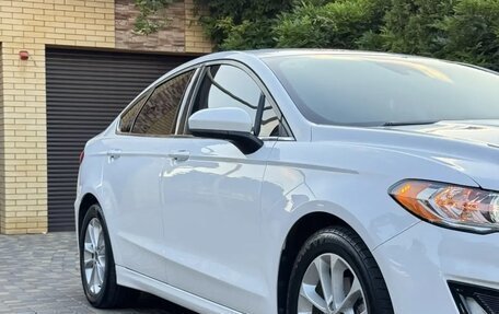 Ford Fusion (North America) II, 2019 год, 1 550 000 рублей, 3 фотография