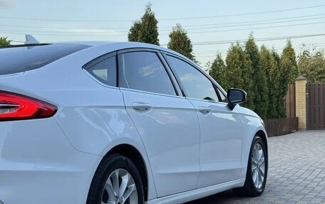 Ford Fusion (North America) II, 2019 год, 1 550 000 рублей, 10 фотография