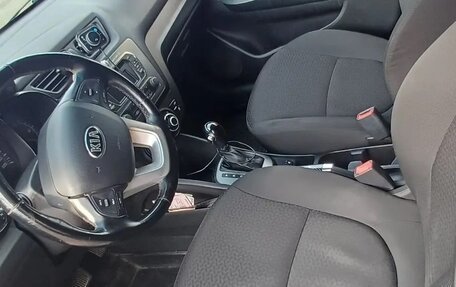 KIA Rio III рестайлинг, 2014 год, 950 000 рублей, 7 фотография
