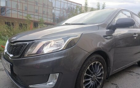 KIA Rio III рестайлинг, 2014 год, 950 000 рублей, 5 фотография