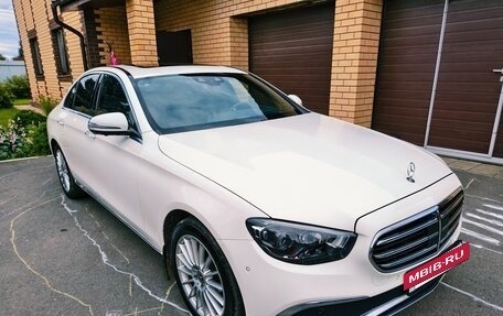 Mercedes-Benz E-Класс, 2020 год, 4 450 000 рублей, 9 фотография
