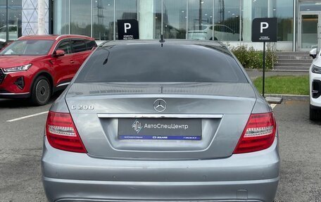 Mercedes-Benz C-Класс, 2012 год, 1 000 000 рублей, 4 фотография