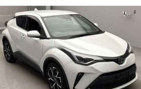 Toyota C-HR I рестайлинг, 2023 год, 1 720 000 рублей, 2 фотография