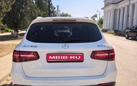 Mercedes-Benz GLC, 2017 год, 2 600 000 рублей, 3 фотография