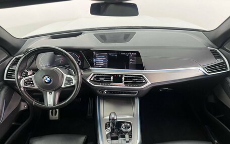 BMW X5, 2021 год, 6 400 000 рублей, 11 фотография