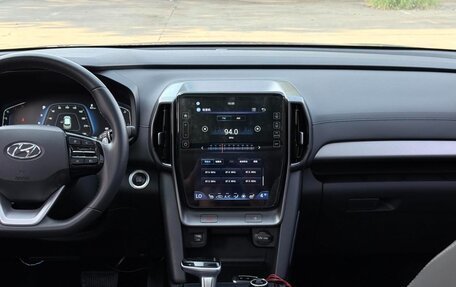Hyundai ix35, 2022 год, 1 450 000 рублей, 10 фотография