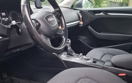 Audi A3, 2015 год, 1 350 000 рублей, 5 фотография
