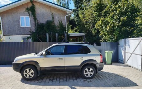 Hyundai Tucson III, 2007 год, 700 000 рублей, 4 фотография