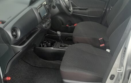 Toyota Vitz, 2019 год, 1 100 000 рублей, 6 фотография