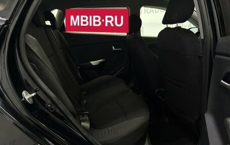KIA Rio III рестайлинг, 2015 год, 999 000 рублей, 15 фотография