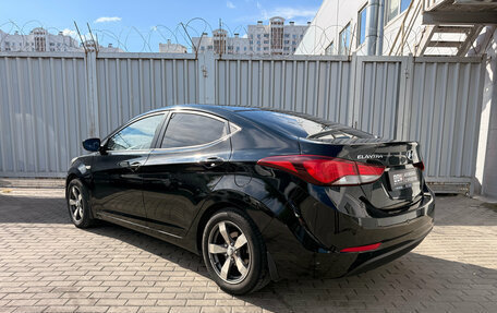 Hyundai Elantra V, 2015 год, 850 000 рублей, 3 фотография