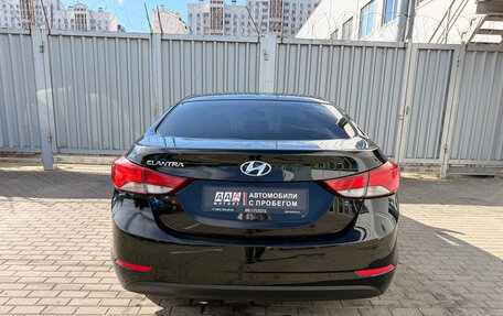 Hyundai Elantra V, 2015 год, 850 000 рублей, 8 фотография