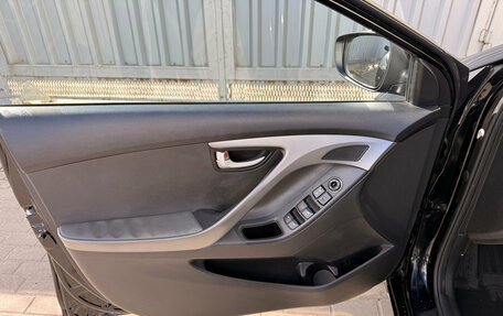 Hyundai Elantra V, 2015 год, 850 000 рублей, 12 фотография