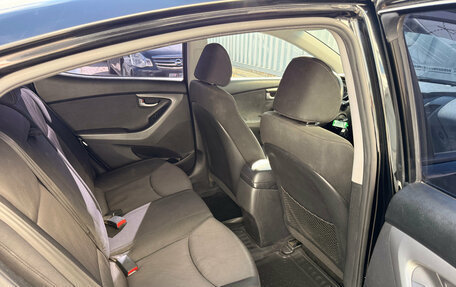 Hyundai Elantra V, 2015 год, 850 000 рублей, 14 фотография