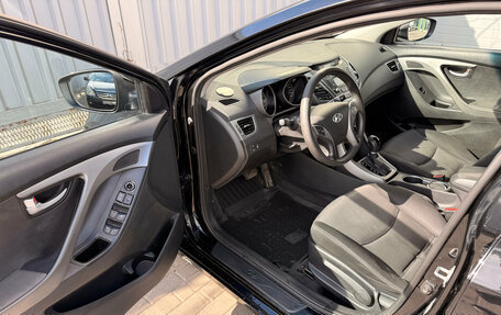 Hyundai Elantra V, 2015 год, 850 000 рублей, 9 фотография