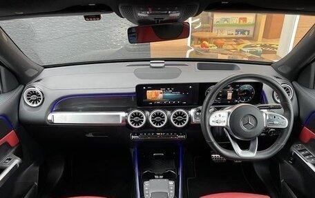 Mercedes-Benz GLB, 2022 год, 2 978 000 рублей, 5 фотография
