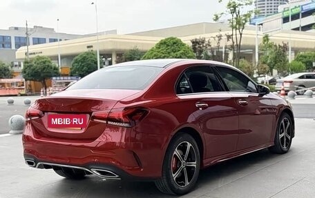 Mercedes-Benz A-Класс, 2022 год, 1 590 000 рублей, 6 фотография