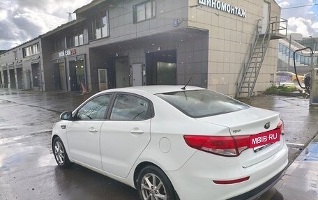KIA Rio III рестайлинг, 2015 год, 890 000 рублей, 5 фотография