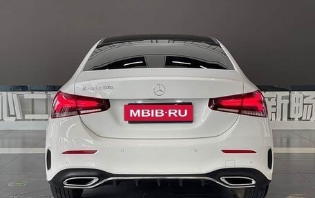 Mercedes-Benz A-Класс, 2022 год, 1 580 000 рублей, 5 фотография