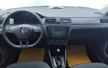 Volkswagen Santana, 2022 год, 1 250 000 рублей, 9 фотография