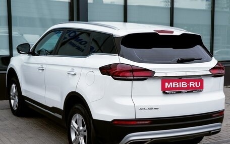 Geely Atlas, 2024 год, 1 789 000 рублей, 3 фотография