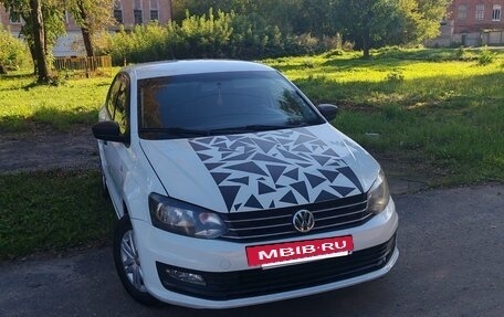Volkswagen Polo VI (EU Market), 2018 год, 570 000 рублей, 2 фотография