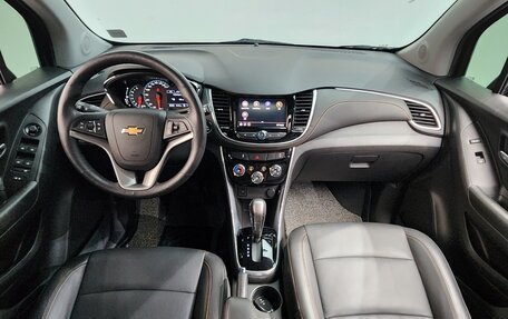 Chevrolet Trax, 2022 год, 1 420 000 рублей, 7 фотография