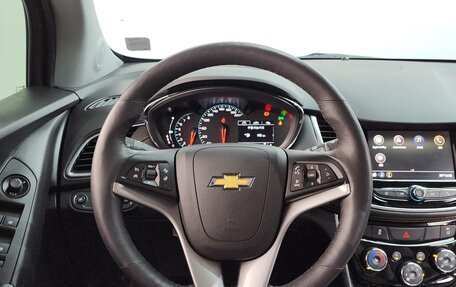 Chevrolet Trax, 2022 год, 1 420 000 рублей, 15 фотография