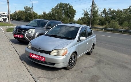 Toyota Platz, 2000 год, 240 000 рублей, 1 фотография