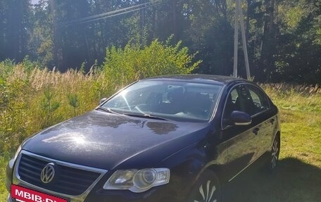 Volkswagen Passat B6, 2010 год, 650 000 рублей, 2 фотография