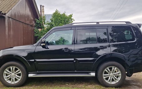 Mitsubishi Pajero IV, 2014 год, 3 390 000 рублей, 6 фотография