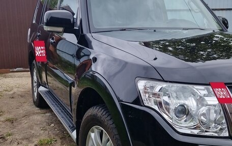 Mitsubishi Pajero IV, 2014 год, 3 390 000 рублей, 4 фотография