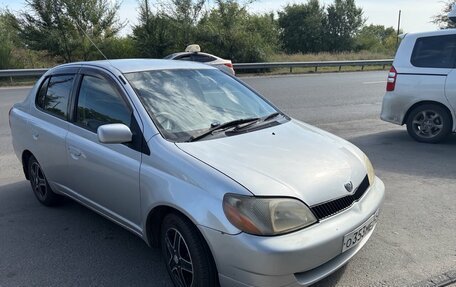 Toyota Platz, 2000 год, 240 000 рублей, 3 фотография
