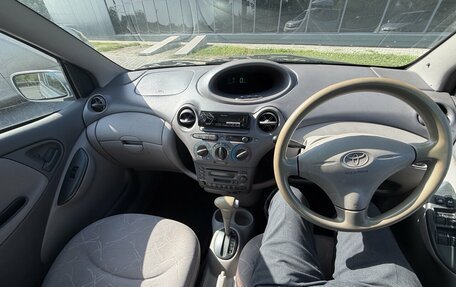 Toyota Platz, 2000 год, 240 000 рублей, 6 фотография