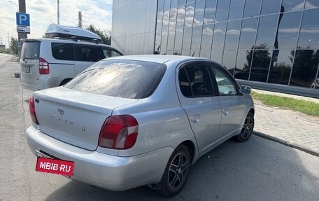Toyota Platz, 2000 год, 240 000 рублей, 4 фотография