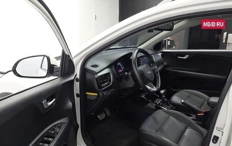 KIA Stonic, 2017 год, 1 381 000 рублей, 9 фотография