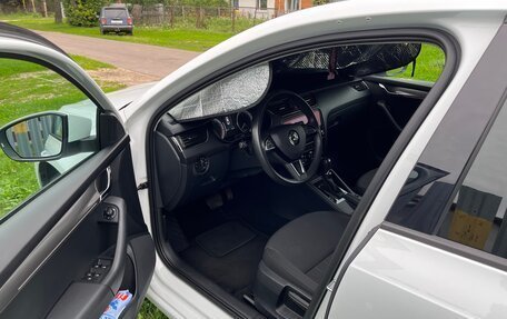 Skoda Octavia, 2017 год, 1 850 000 рублей, 8 фотография