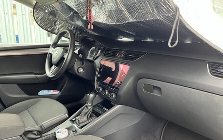 Skoda Octavia, 2017 год, 1 850 000 рублей, 9 фотография